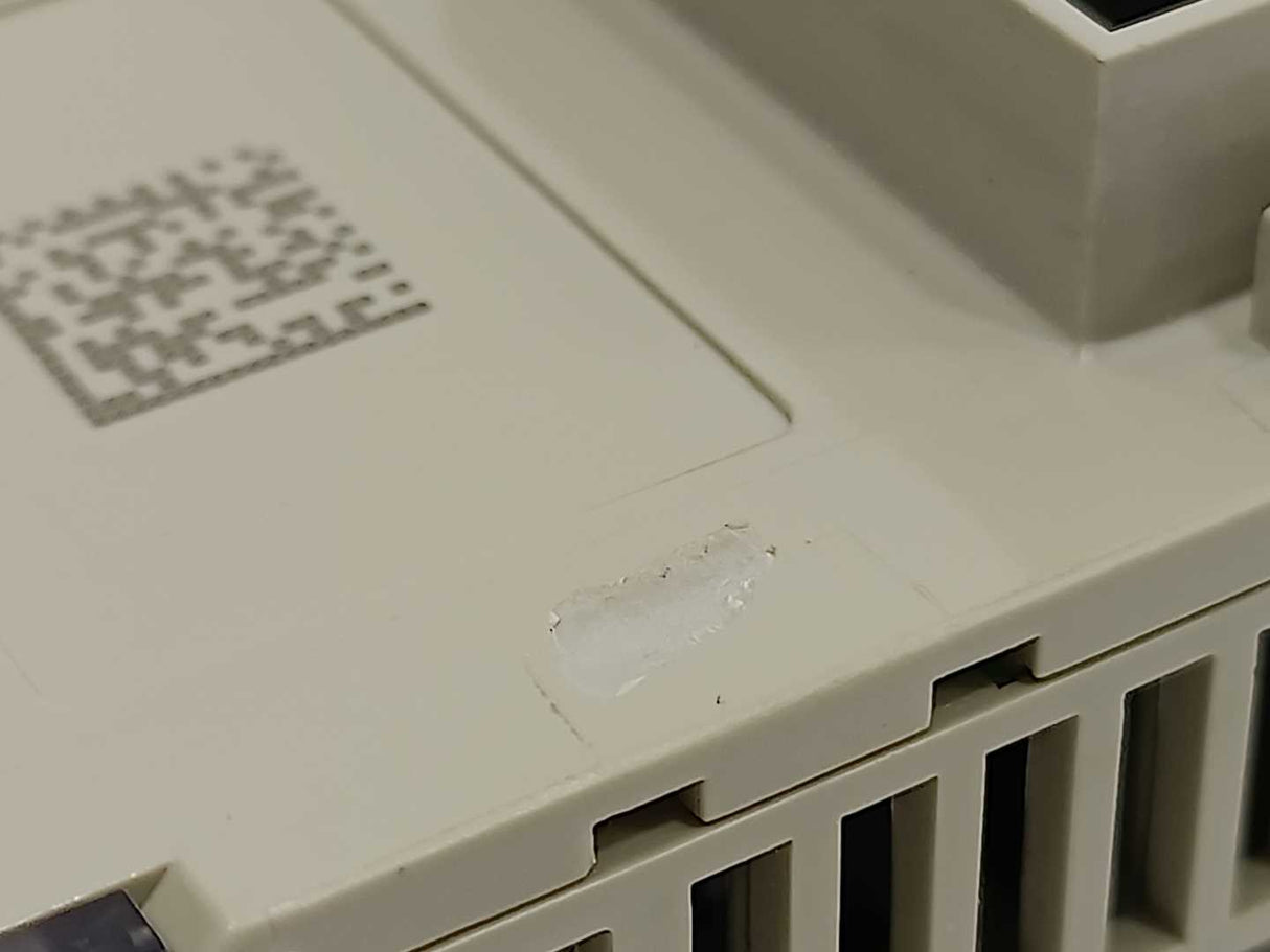 OMRON CJ1W-AD081-V1 A/D Unit