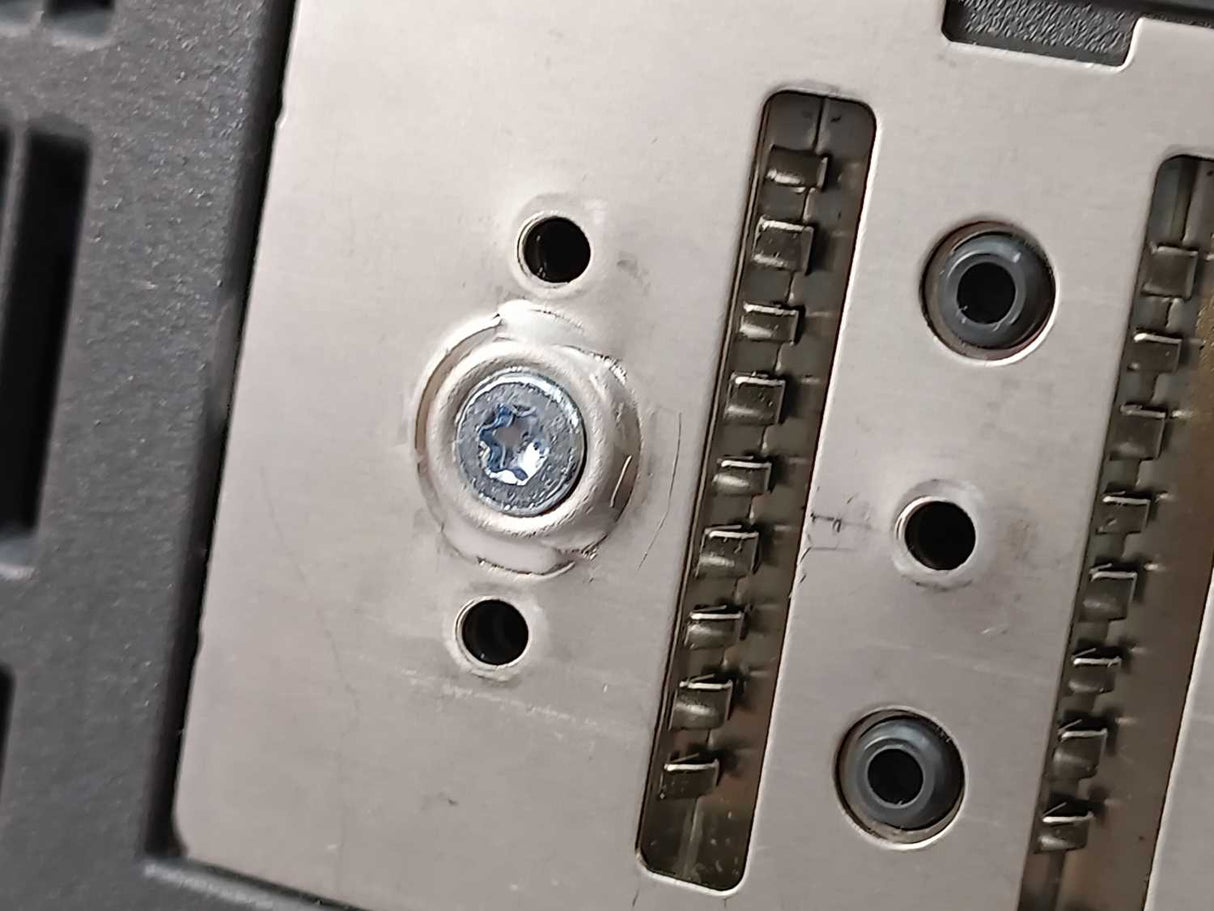 Siemens 6SL3210-1PE22-7AL0 Sinamics Power Module PM240-2