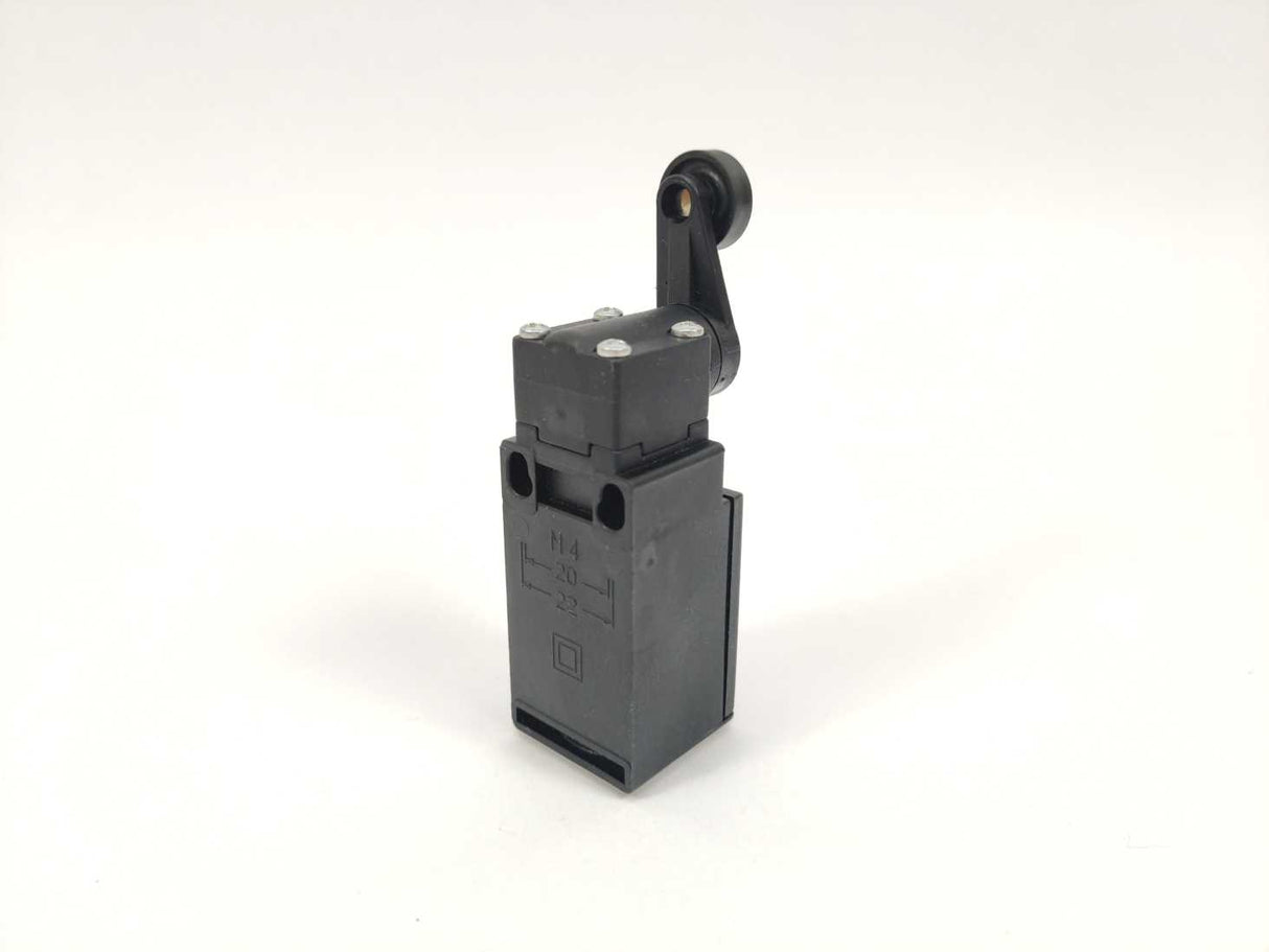 Pizzato FR530 Position Switch With Roller Lever