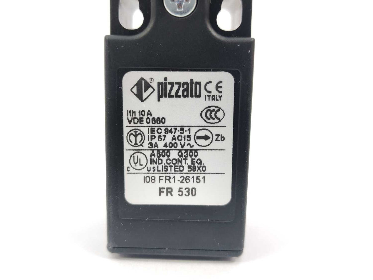 Pizzato FR530 Position Switch With Roller Lever