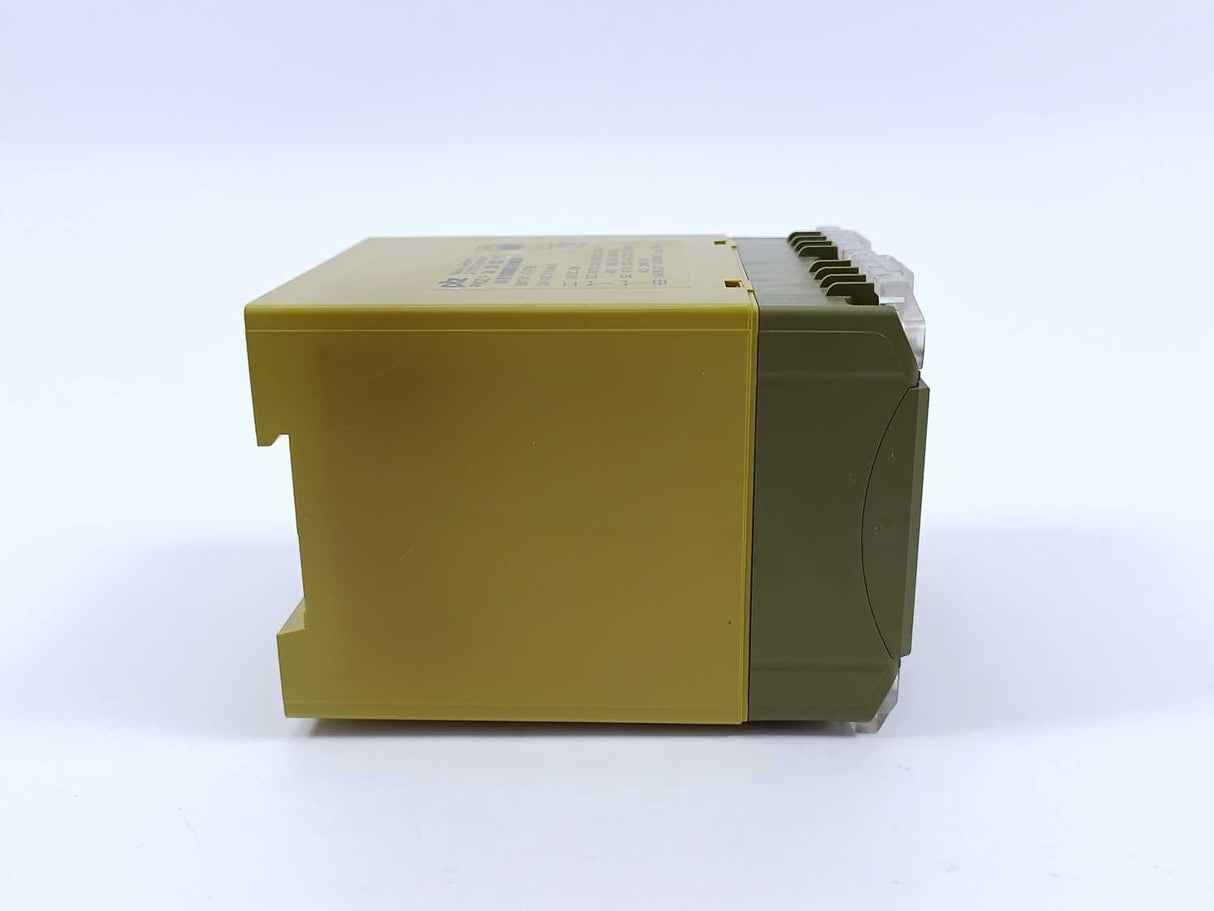 Pilz 474789 PILZ PNOZV3s3S1SZ/1O SAFETY RELAY