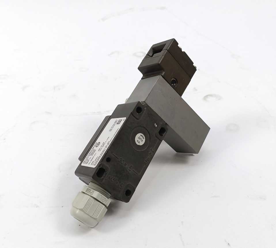 Euchner NZ1VZ-538E3VSE09-M Safety Switch 088035