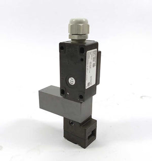 Euchner NZ1VZ-538E3VSE09-M Safety Switch 088035