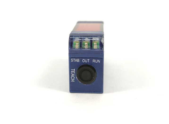 TELEMECANIQUE XUM0APSAM8 Photoelectric Proximity Switch