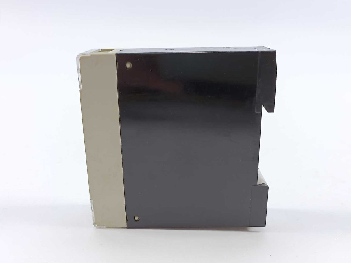 Danfoss 047H3105 Electronic On-Delay Timer ATI, 0.3-30min 24V AC-DC