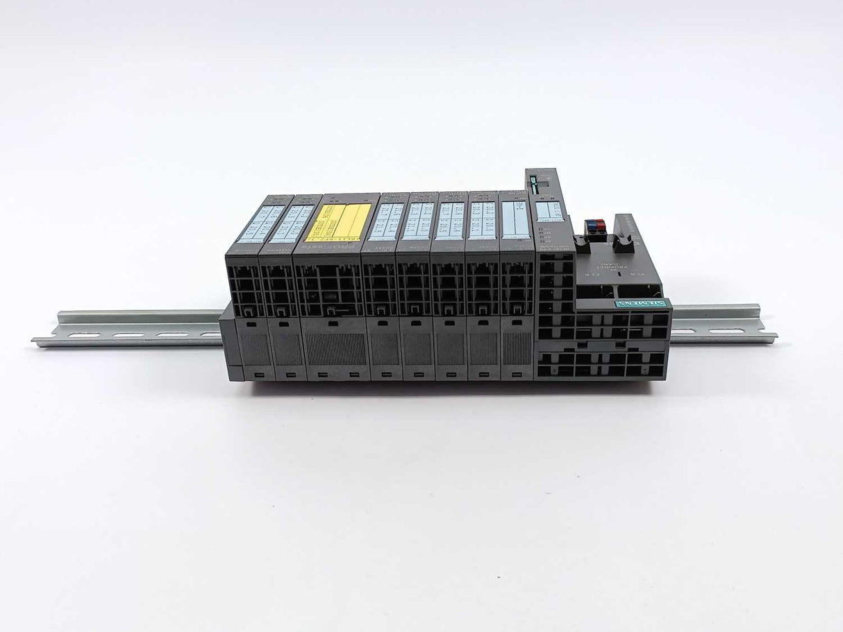 Siemens 6ES7151-3BA23-0AB0 SIMATIC S7 ET200S IM151-1 + 9 Modules