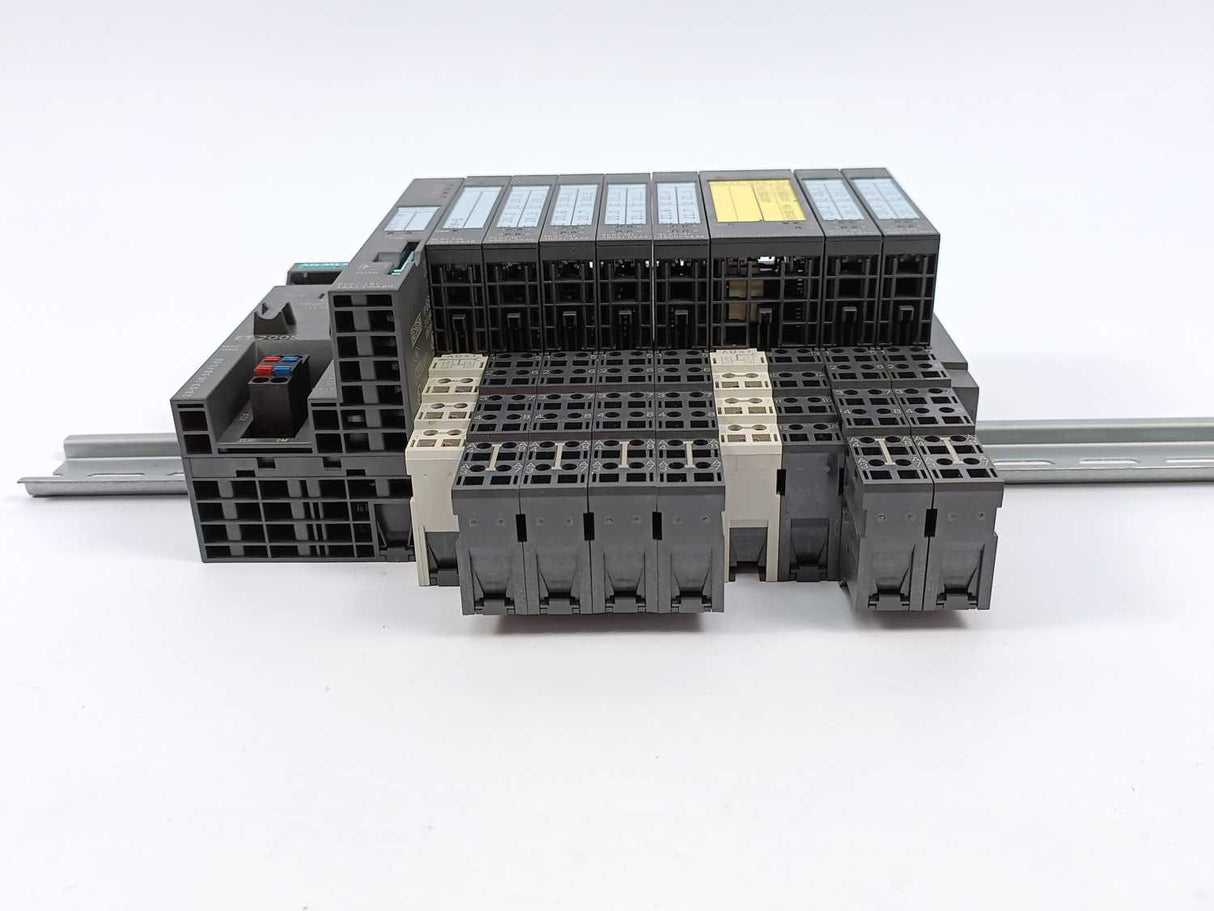Siemens 6ES7151-3BA23-0AB0 SIMATIC S7 ET200S IM151-1 + 9 Modules