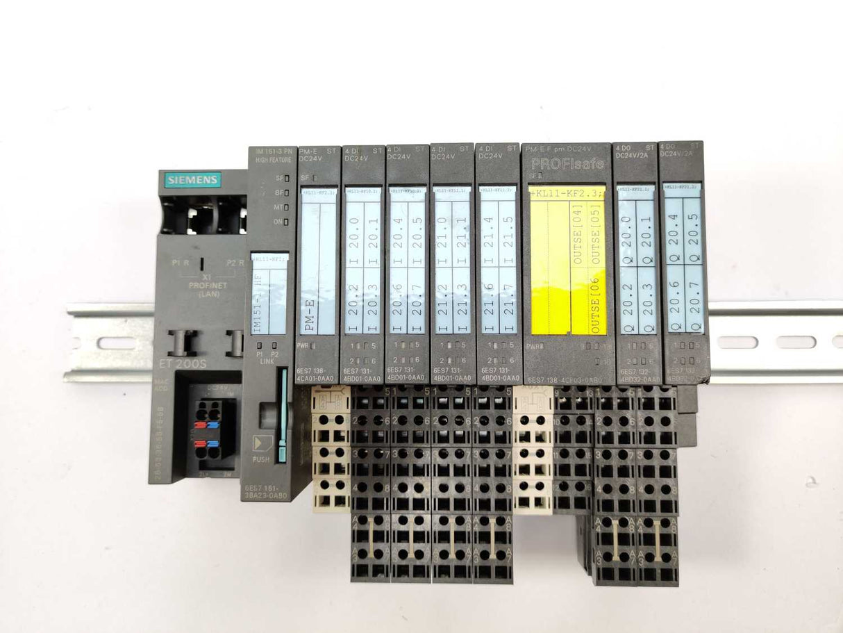 Siemens 6ES7151-3BA23-0AB0 SIMATIC S7 ET200S IM151-1 + 9 Modules