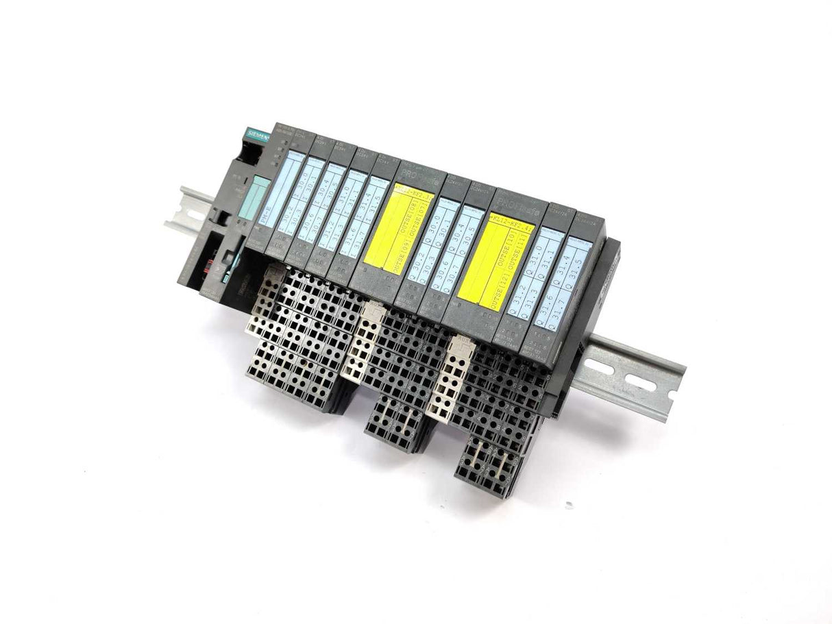 Siemens 6ES7151-3BA23-0AB0 SIMATIC S7 ET200S IM151-1 + 12 Modules