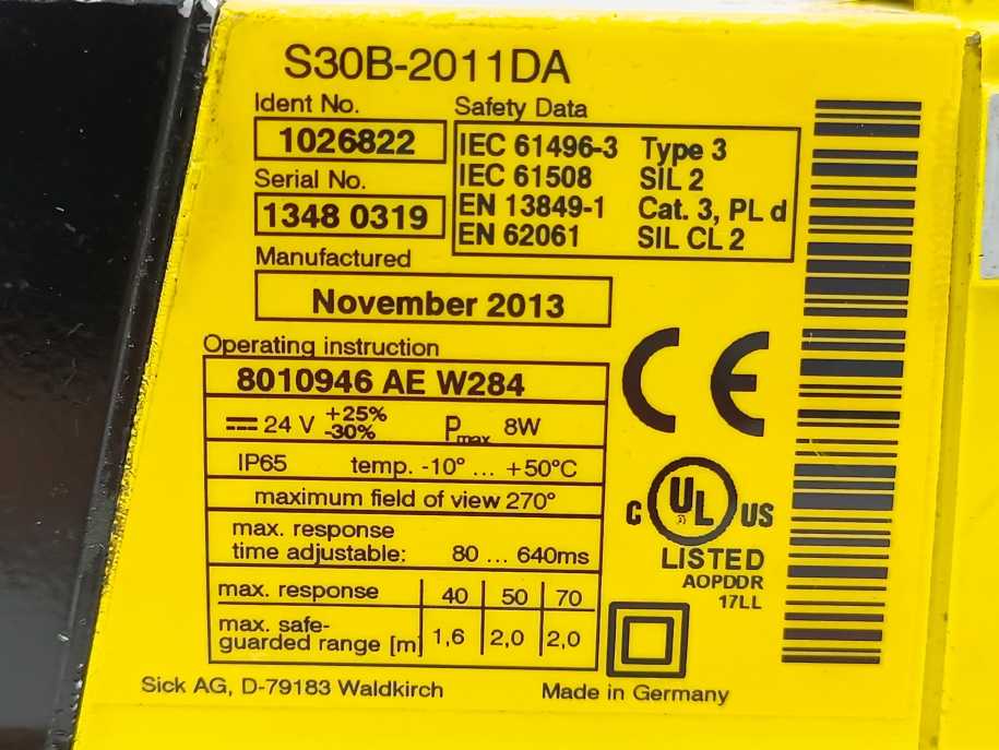 SICK 1026822 S30B-2011DA, top plastic lose, but working