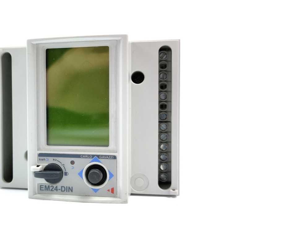 Carlo Gavazzi EM24-DIN.AV5.3.D.O2.P Energy Analizer