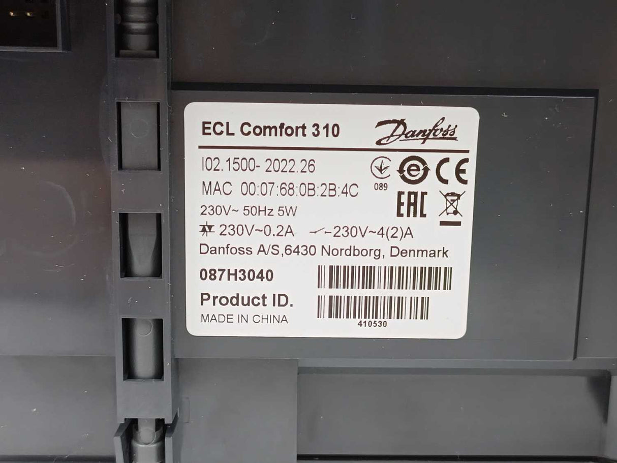 Danfoss 087H3040 ECL Comfort 310 230V w/ 087H3230 Base Part