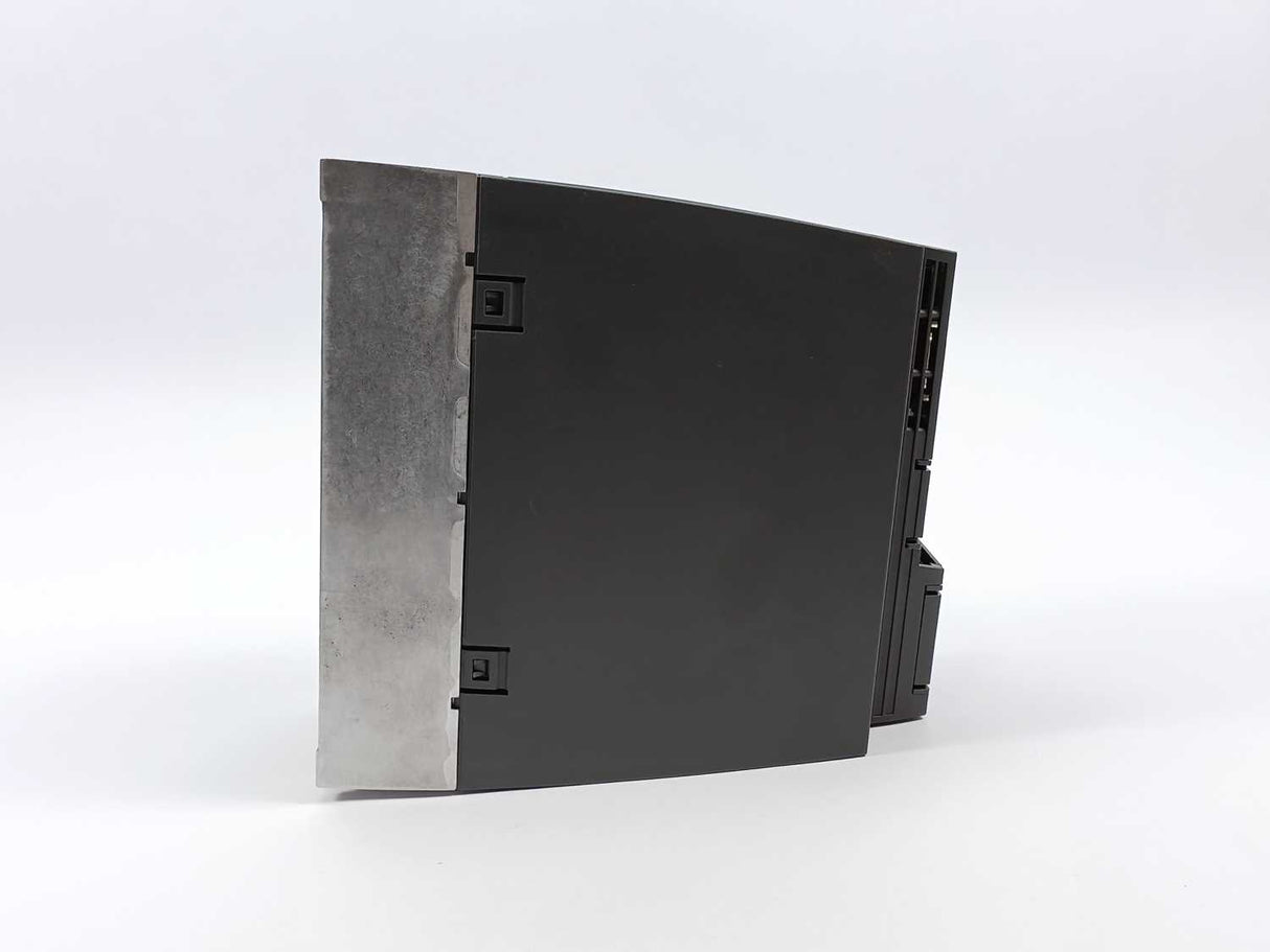 Siemens 6SL3210-1KE21-3AB1 Sinamics G120C USS/MB 5.5kW Inverter Drive