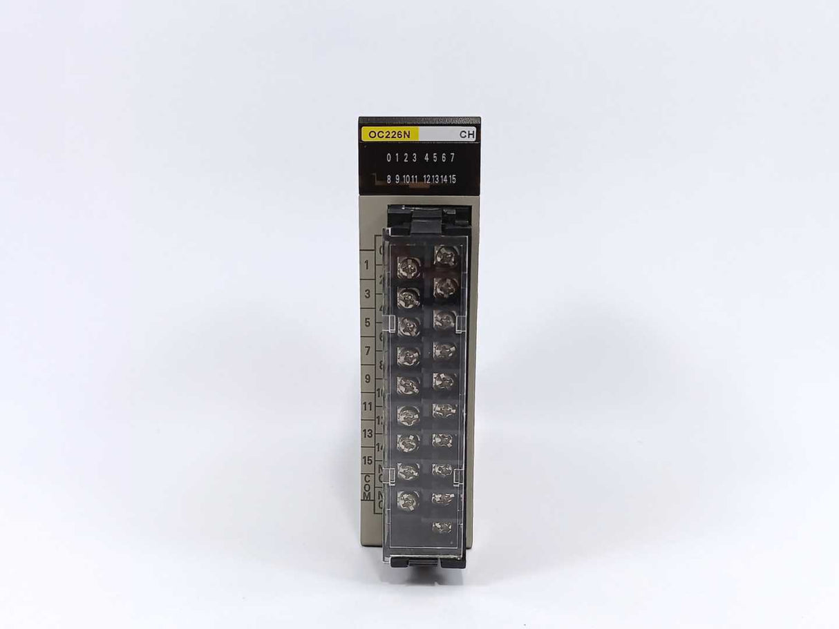 OMRON C200H-OC226N Output unit