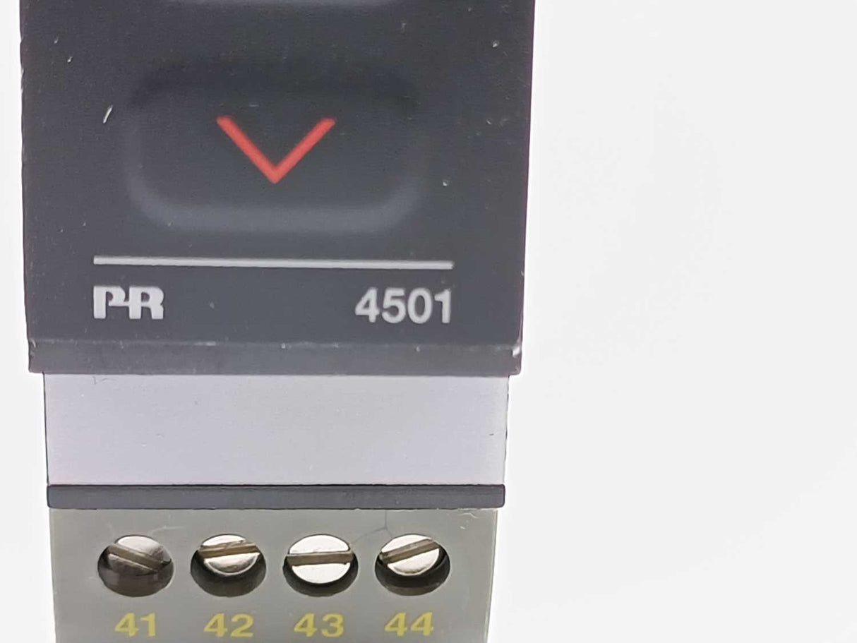 PR Electronics 4104 Universal uni-/bipolar signal transmitter w/ 4501 Display