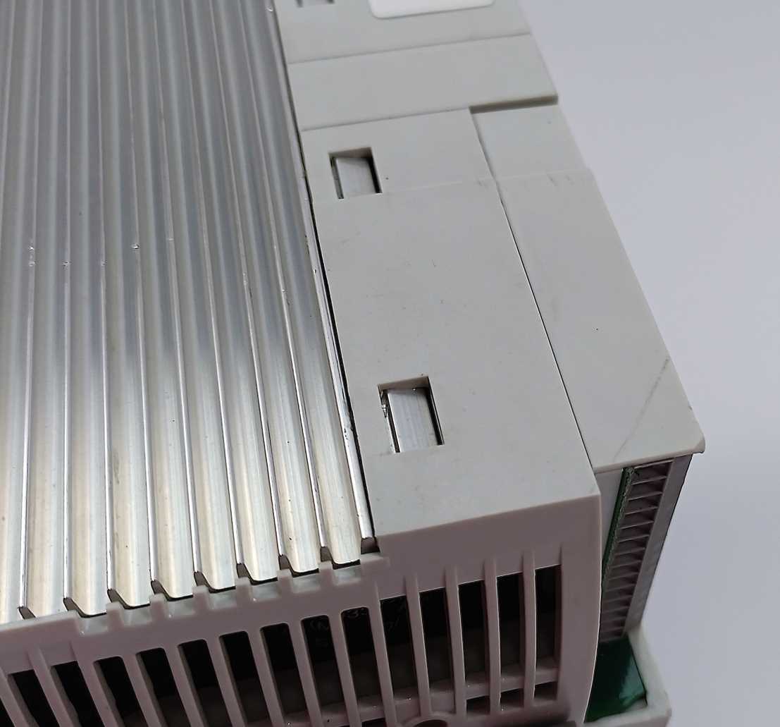 LENZE E82EV551S4B Vector inverter