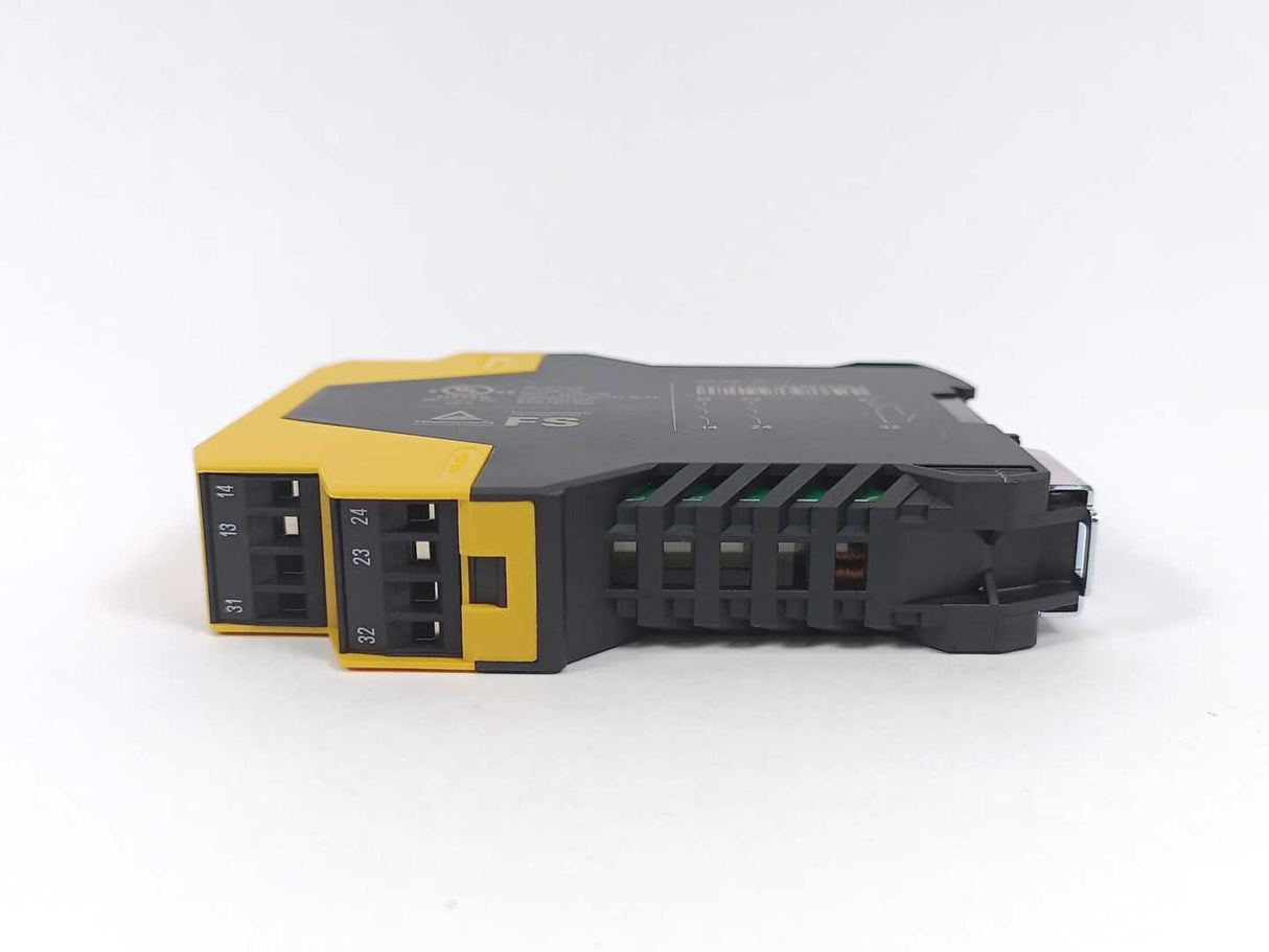 Eaton 118703 ESR5-NZ-21-24VAC-DC Safety relay