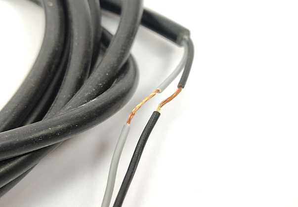 Carlo Gavazzi A82-20100 Current Transformer