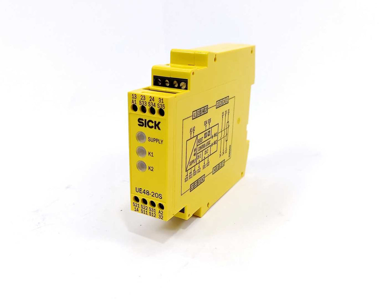 SICK 6024915 UE48-2OS2D2 Safety Relay