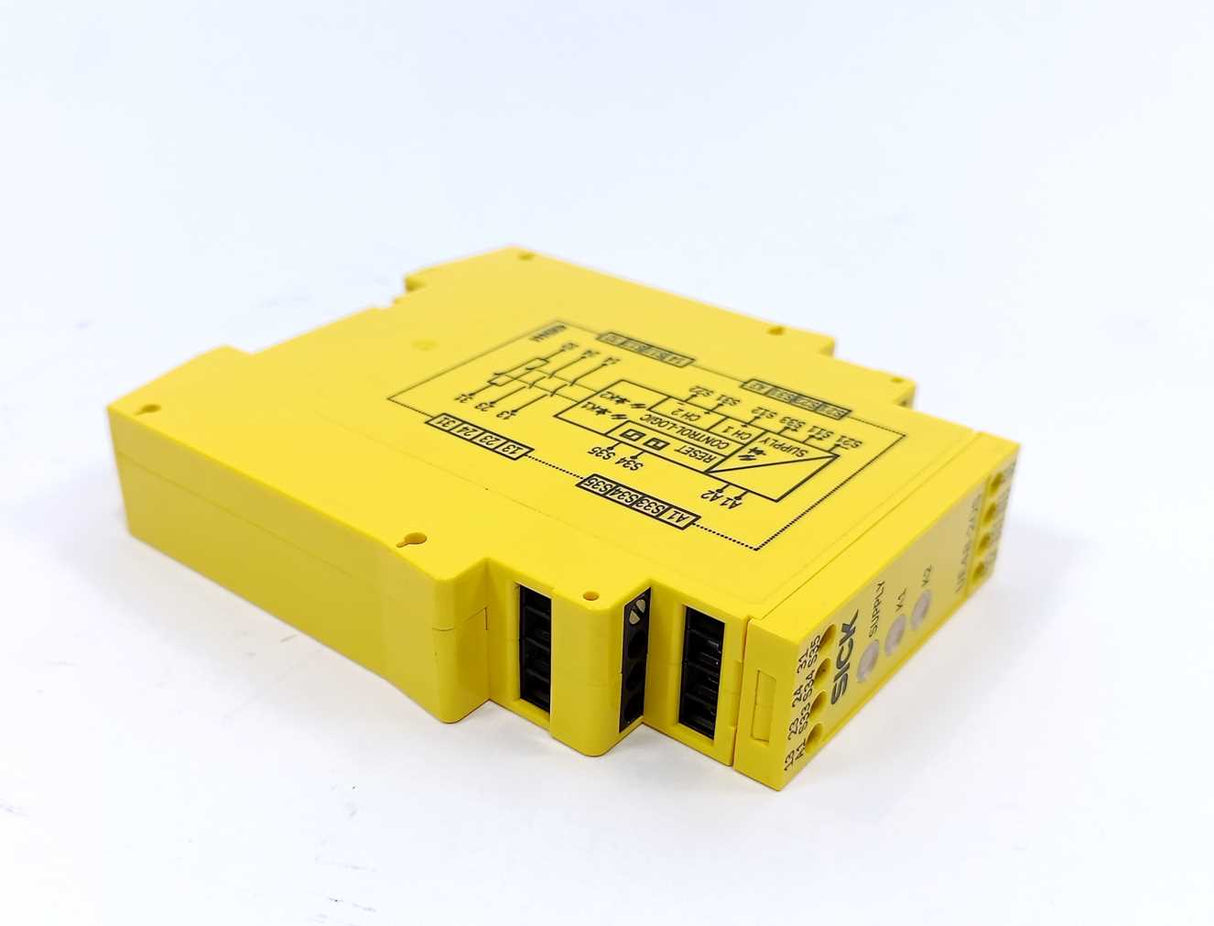 SICK 6024915 UE48-2OS2D2 Safety Relay