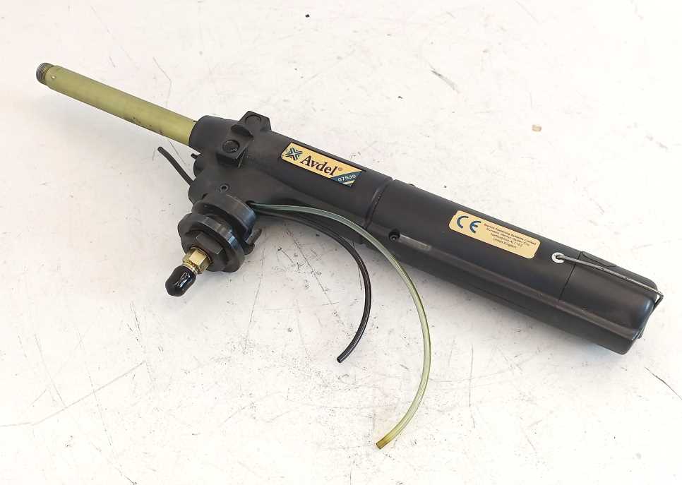 Avdel Textron 07530 HYDROPNEUMATIC RIVETING TOOL
