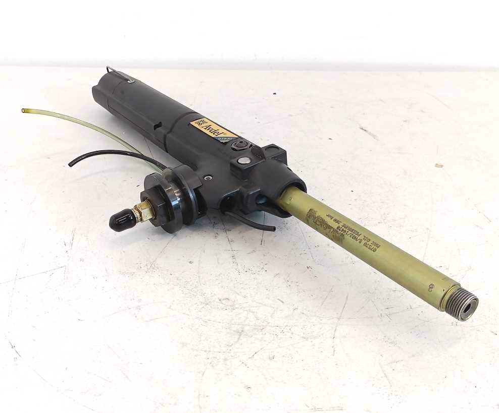 Avdel Textron 07530 HYDROPNEUMATIC RIVETING TOOL