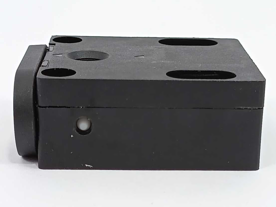 Assa Abloy 1049.10RR-Q31 Cabinet Lock