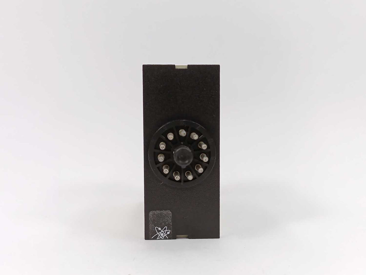 Electromatic SB 165 220 S-System Interval Timer. 0,5-10 hrs.