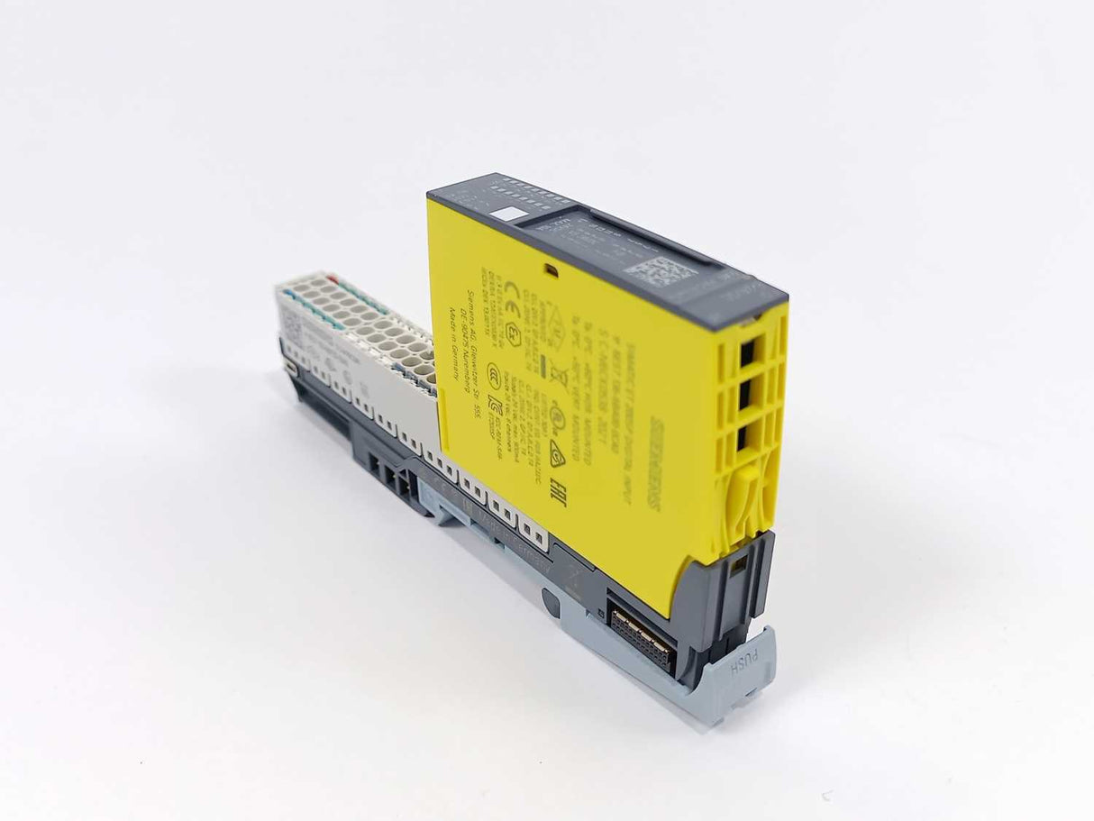 Siemens 6ES7136-6BA00-0CA0 ET 200SP Digital Input with Base Unit