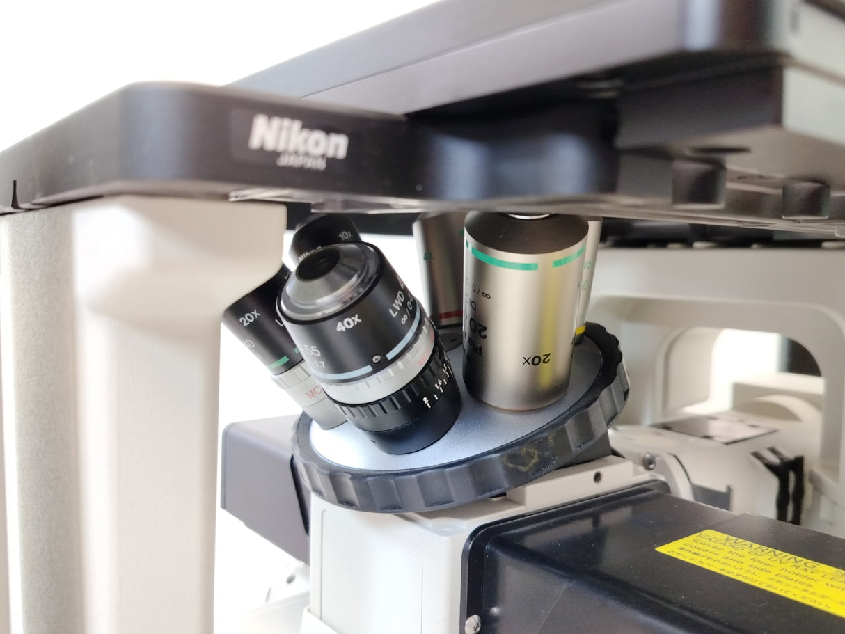 Nikon Eclipse TE200 Microscope HB-10104AF Plan Fluer/40X/10X/20X