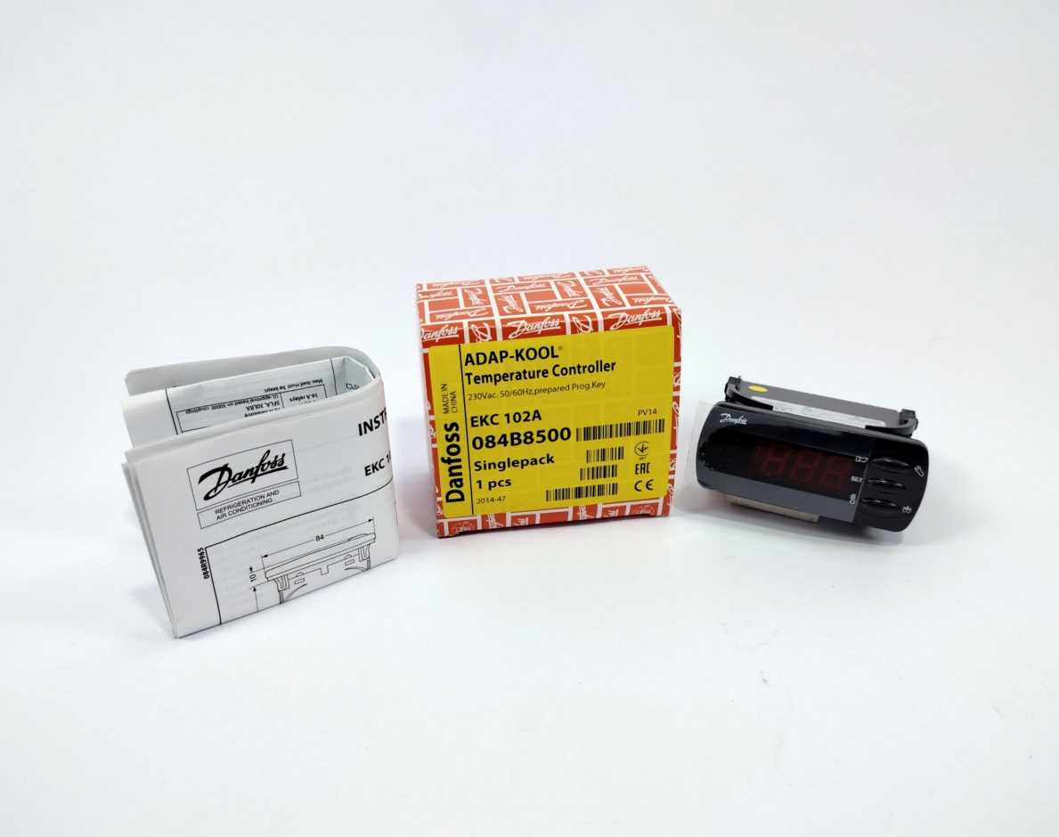 Danfoss 084B8500 EKC 102A ADAP-KOOL Temperature Controller
