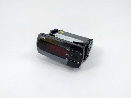 Danfoss 084B8500 EKC 102A ADAP-KOOL Temperature Controller