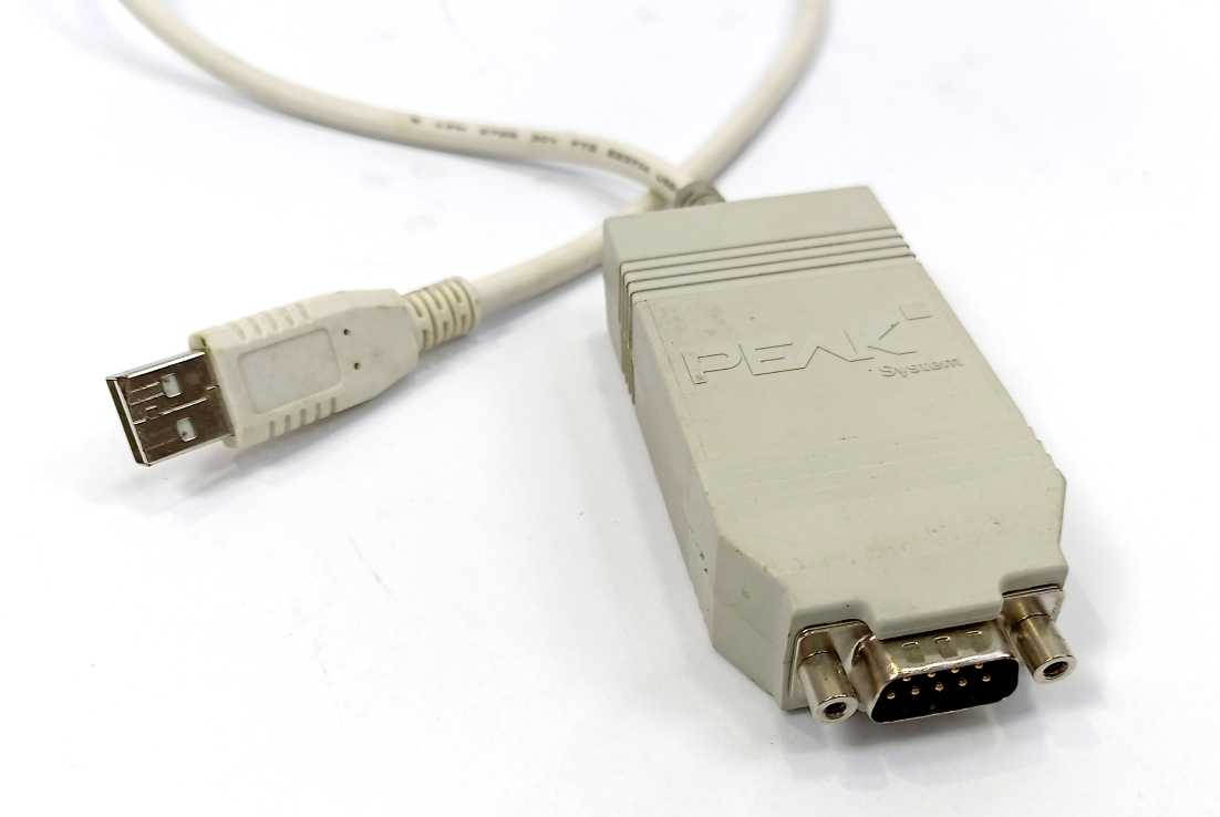 PEAK IPEH-002022 PCAN USB Adapter Analyser