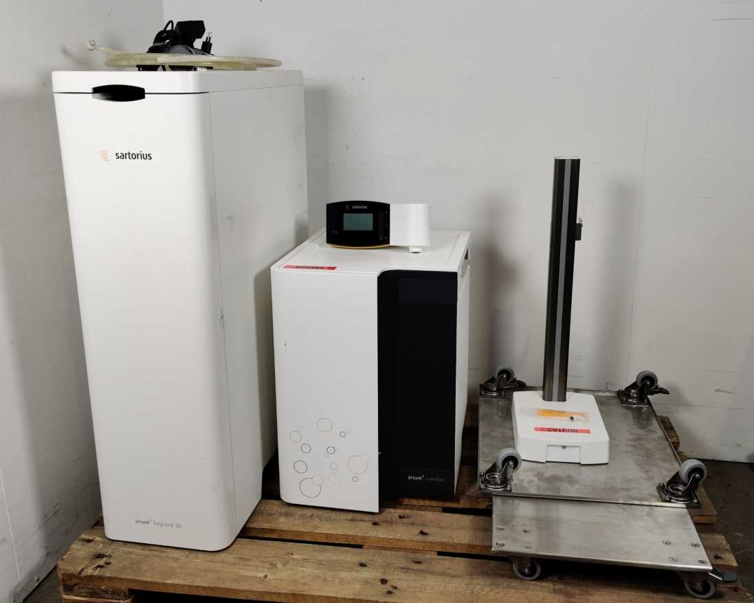 SARTORIUS H2O-II‑2‑UV‑T Comfort II Ultrapure Water w/ H2OPRO-ADM1 H2O-AOV-50