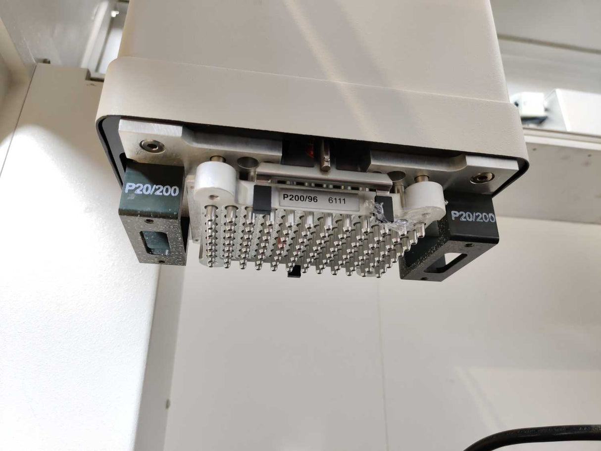 BioMek NXP Multichannel Automated Liquid Handler w/ P200/96 Pipette Head