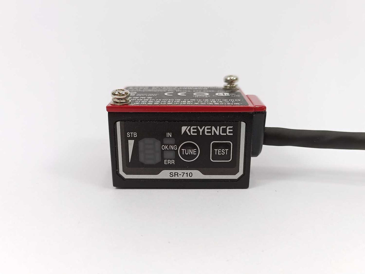 KEYENCE  SR-710 Ultra Compact Fixed type Code Reader