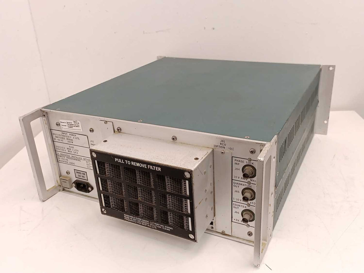 Fluke 5200A Programmable AC Calibrator 1mV to 100V