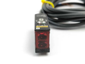OMRON E3S-AT11-D Medium Photoelectric Sensor
