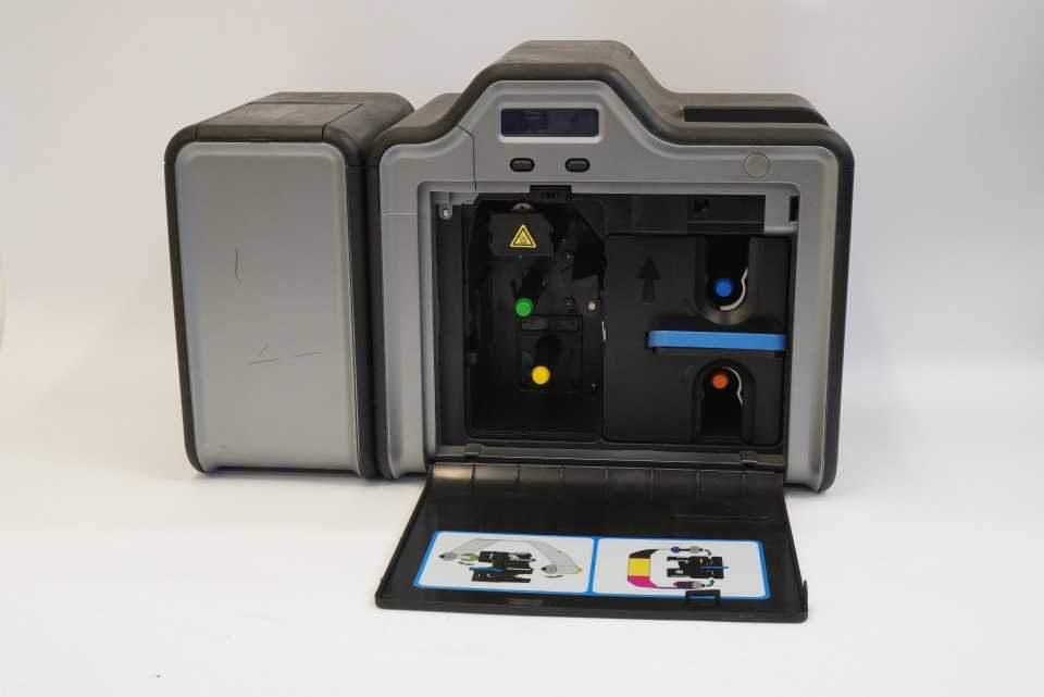 HID Global 089003 HDP5000 FD Color Card Printer