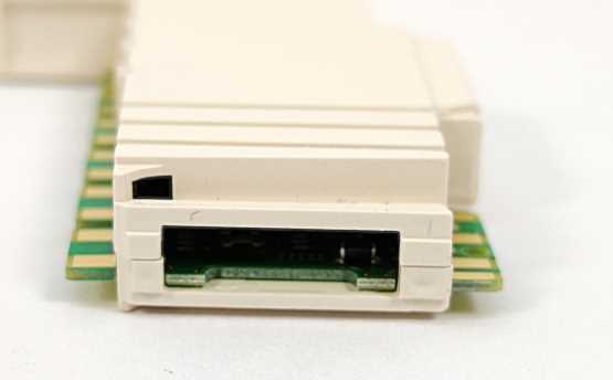 Schneider Electric TM5SDO8TA Discrete output module, Modicon TM5