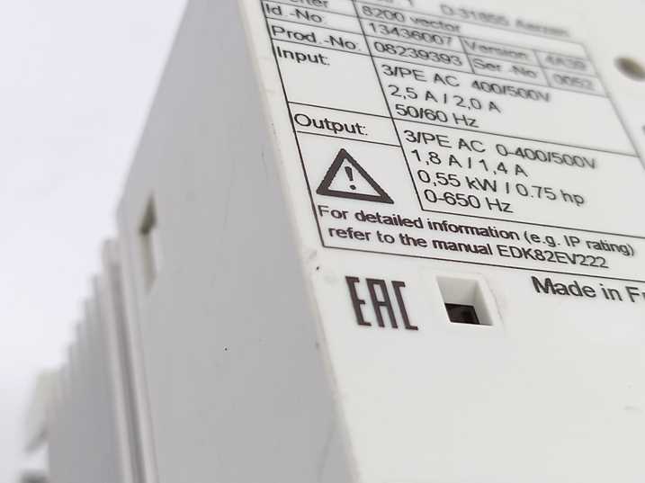 LENZE E82EV551P4C 13436007, 8200-series vector E82EV551_4C
