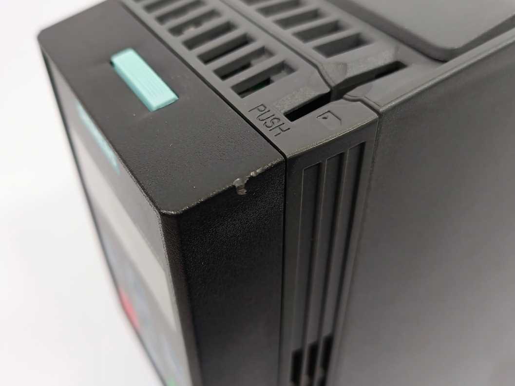 Siemens 6SL3210-1KE23-2UP1 SINAMICS G120C DP
