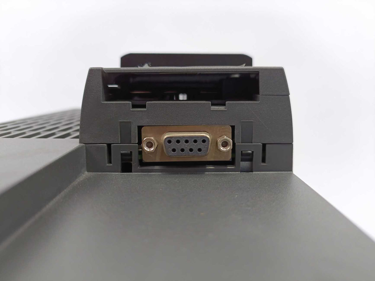 Siemens 6SL3210-1KE23-2UP1 SINAMICS G120C DP