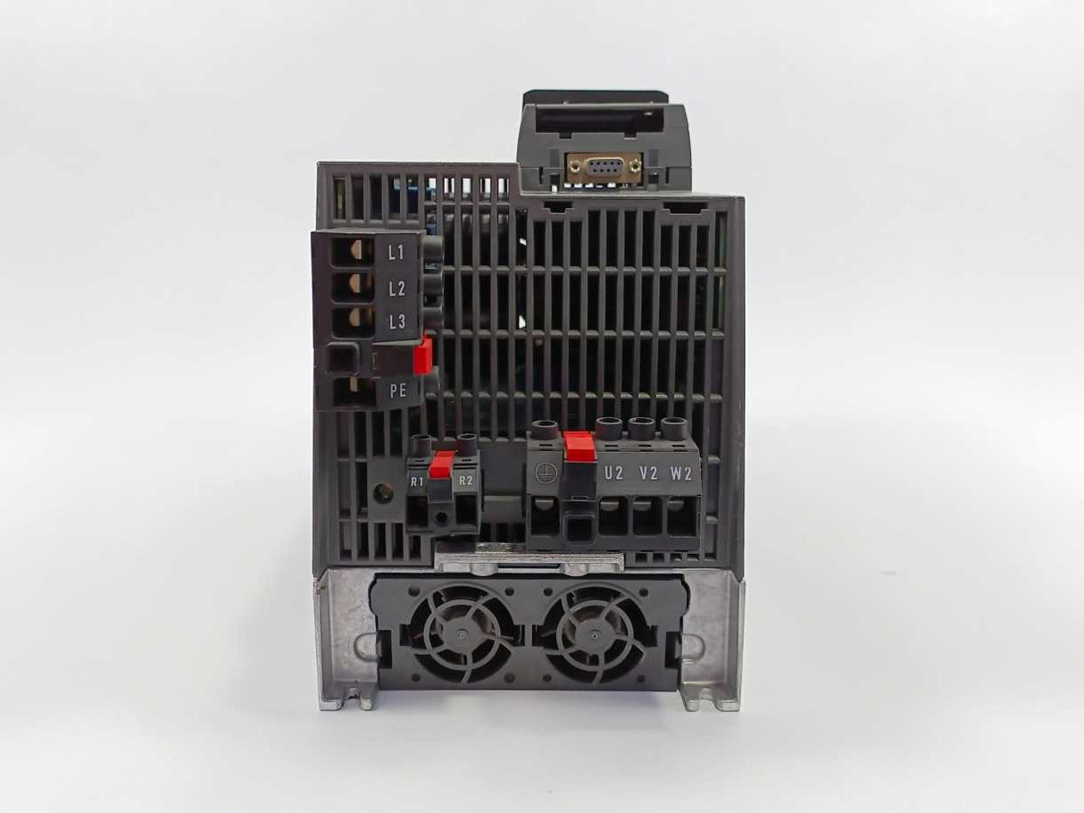 Siemens 6SL3210-1KE23-2UP1 SINAMICS G120C DP