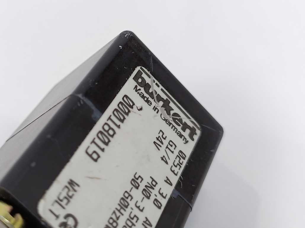 Burkert 18019 Type 0253 2/2-Way Solenoid Valve GETINGE Autoclave Spareparts
