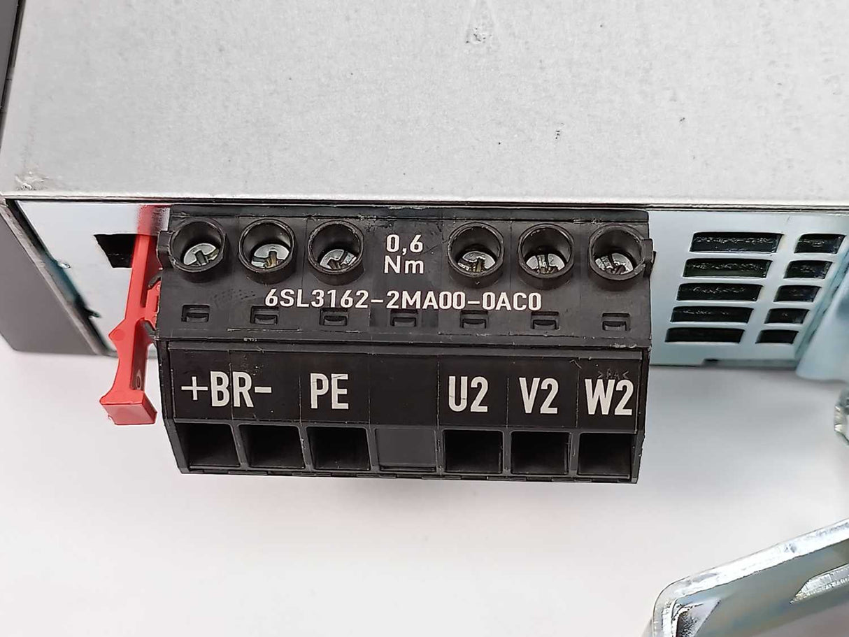 Siemens 6SL3120-2TE13-0AD0 SINAMICS Double Motor Module