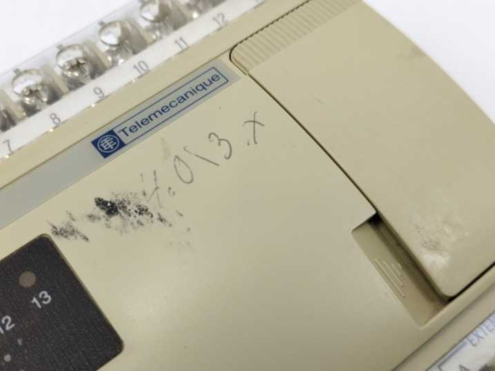 Schneider Automation TSX 07312422 DC 14I 10 Relay 0, not tested