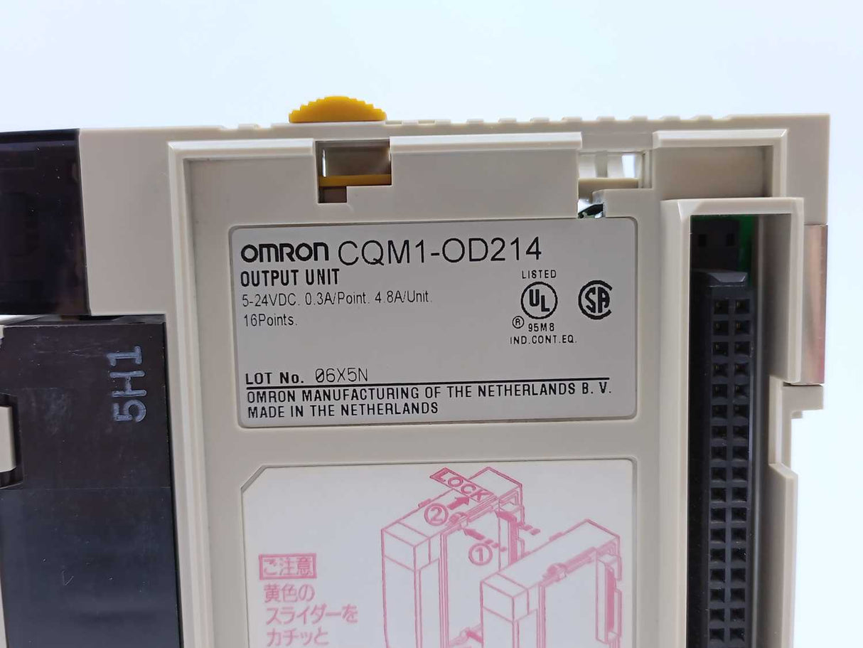 OMRON CQM1-OD214 24 VDC. Output Unit