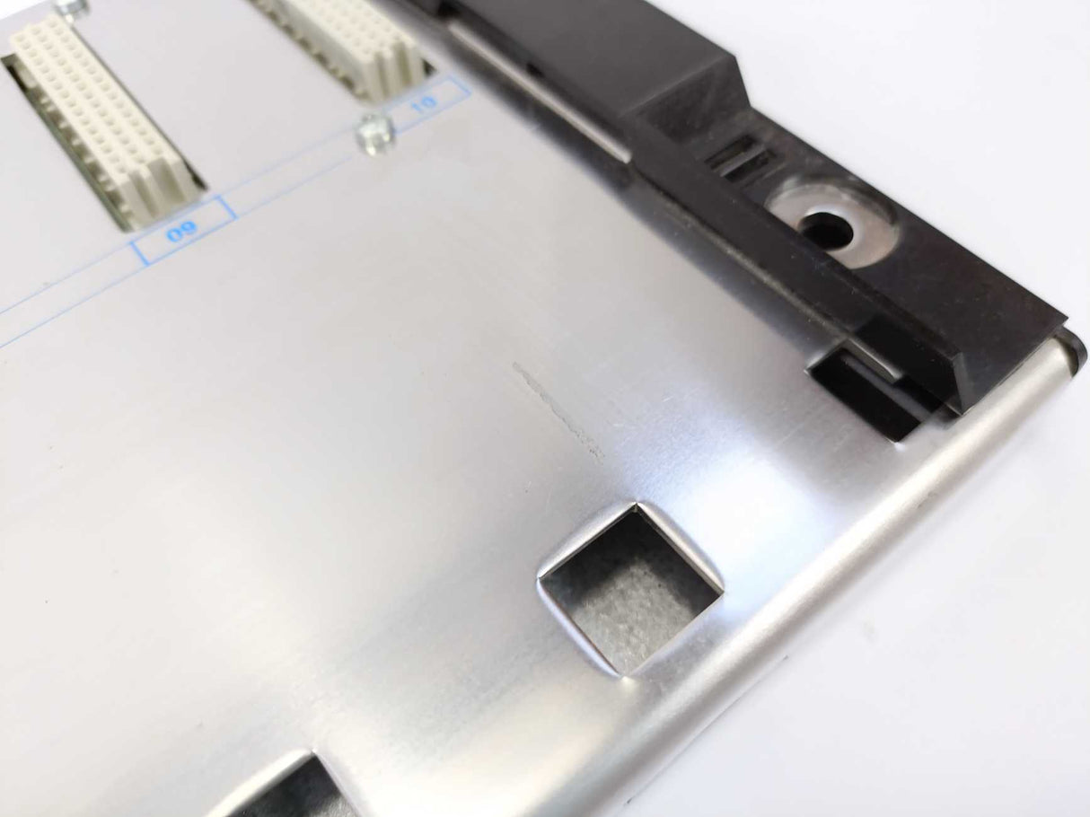 Schneider Electric TSXRKY12 TSX Premium Rack 12 Slots