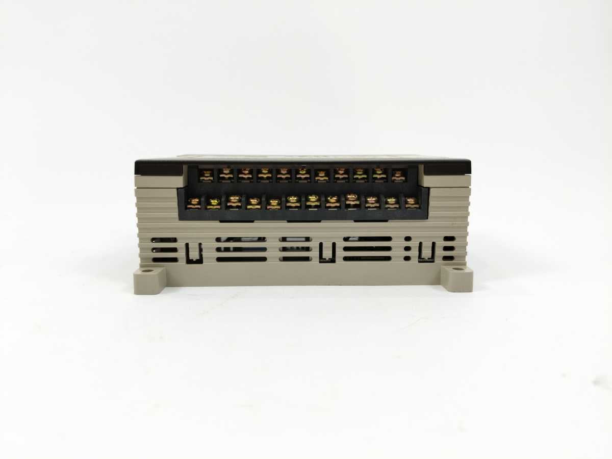 OMRON CPM1A-30CDR-D-V1 Programmable Controller